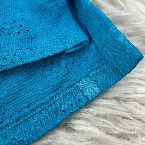 Lululemon Train to Be Tank *Camo Dot Camo Turquoise Tide / Turquoise Tide - Picture 4 of 5